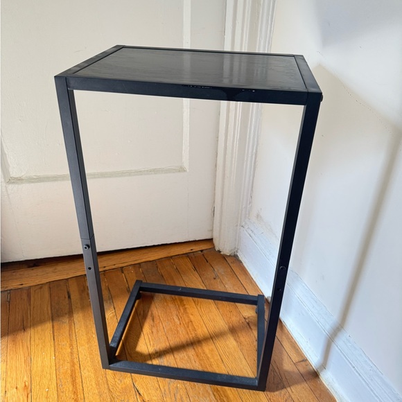 Black Metal Side Table - Picture 4 of 5
